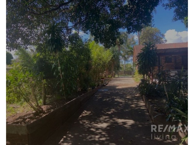 30 Bishop Road, Beachmere QLD 4510