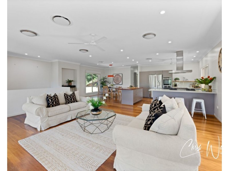 129 Bloodwood Court, Wamuran QLD 4512