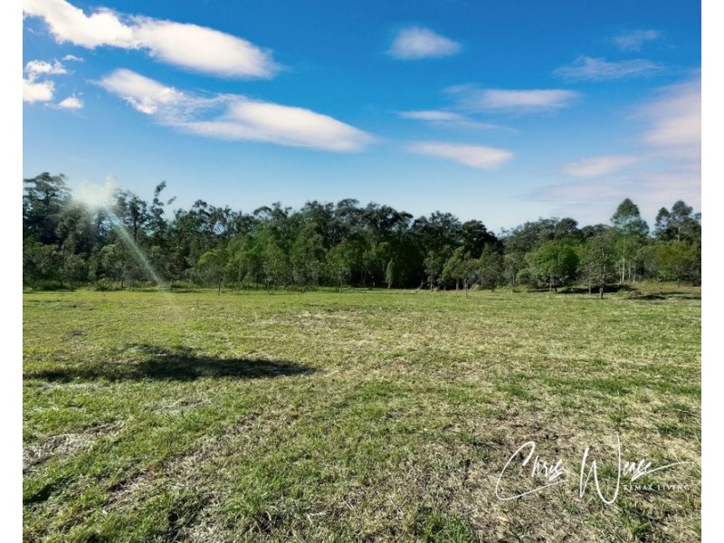 121 Bloodwood Court, Wamuran QLD 4512