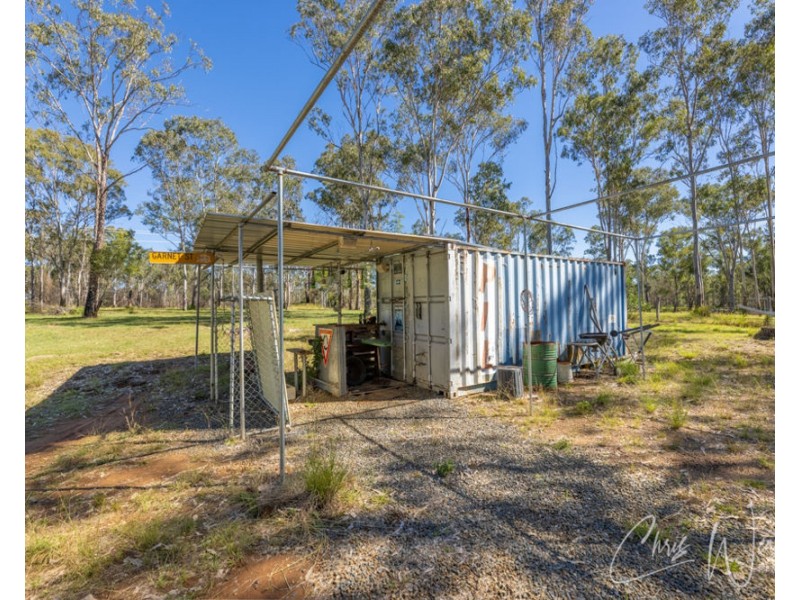 327 Old Esk Road, Benarkin QLD 4306