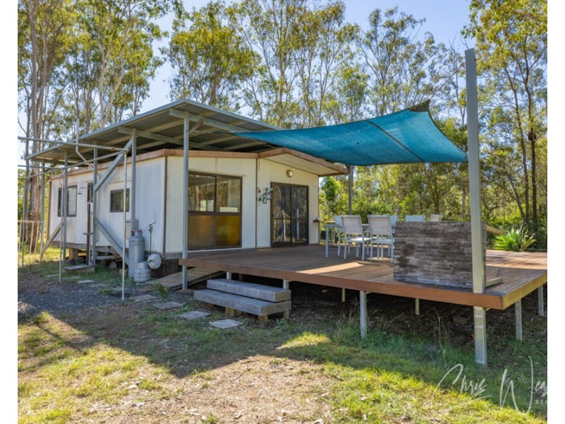 327 Old Esk Road, Benarkin QLD 4306