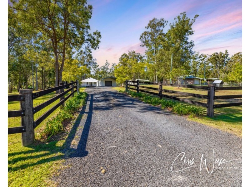 42 Crampton Drive, Woodford QLD 4514