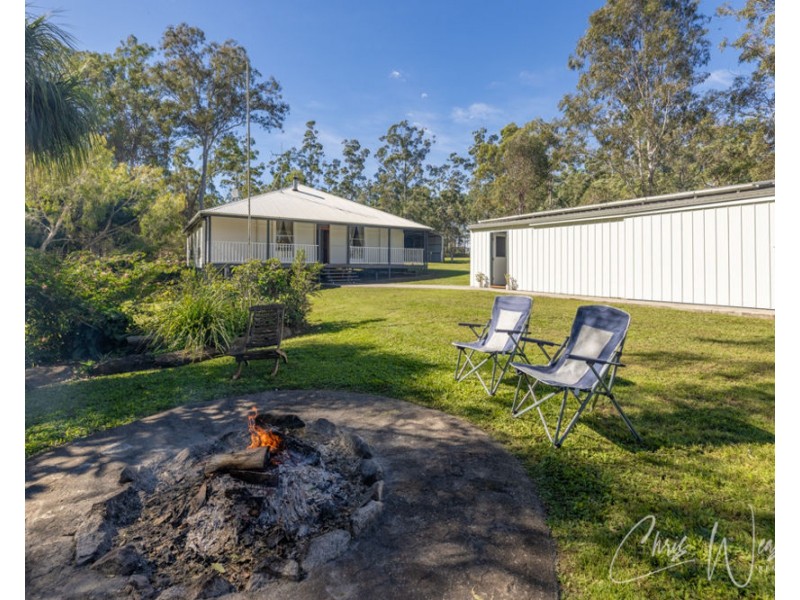 42 Crampton Drive, Woodford QLD 4514