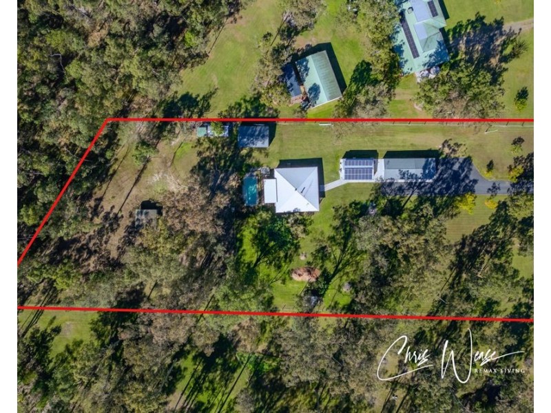 42 Crampton Drive, Woodford QLD 4514