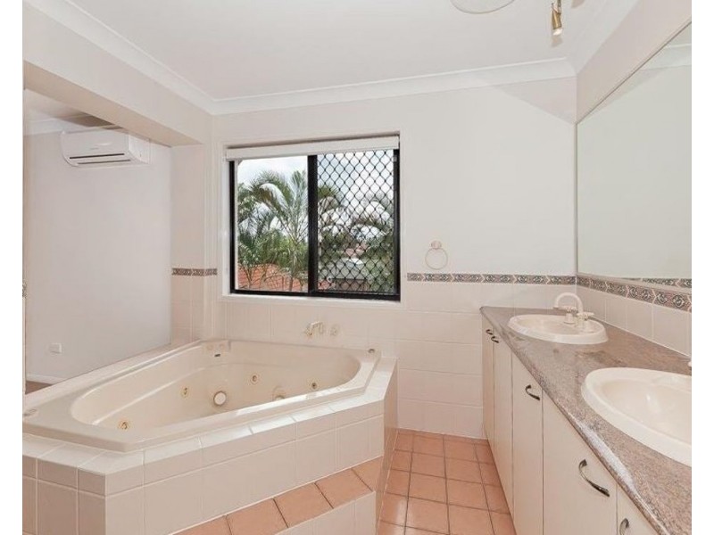 5 Manning Court, Murrumba Downs QLD 4503