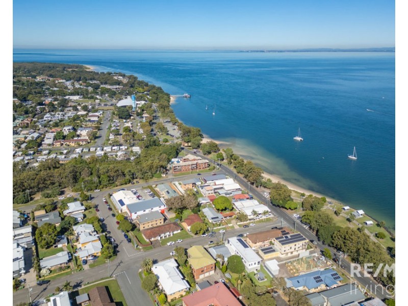 5 Hall Avenue, Bongaree QLD 4507