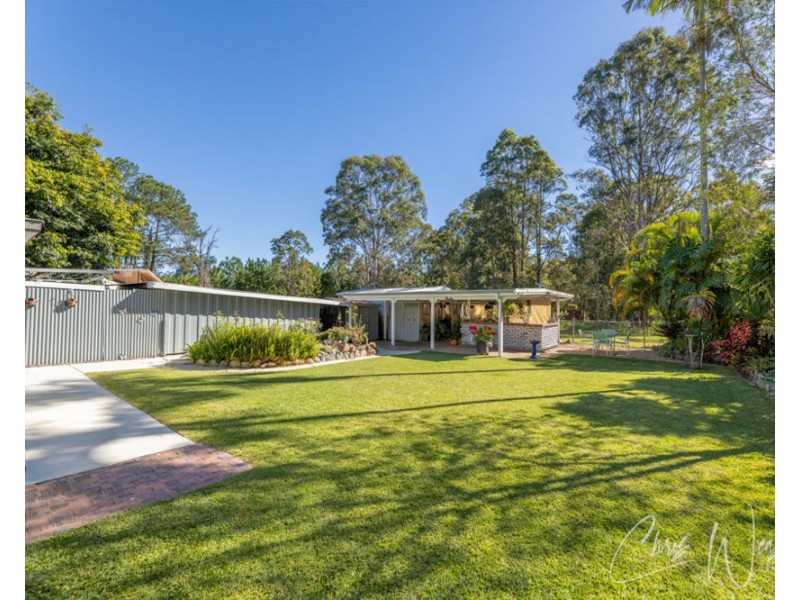 15 Leichhardt Street, Woodford QLD 4514