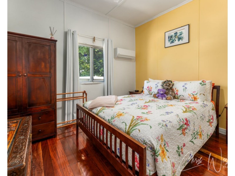 15 Leichhardt Street, Woodford QLD 4514