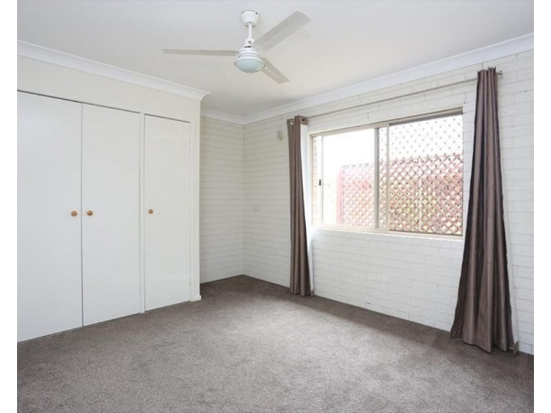 4/74 Lower King Street, Caboolture QLD 4510
