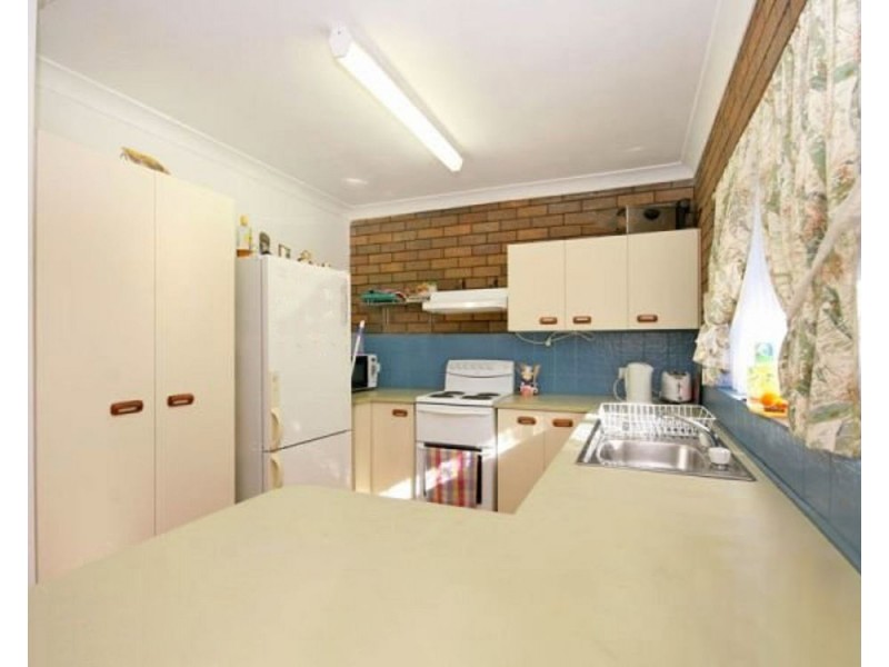 4/74 Lower King Street, Caboolture QLD 4510