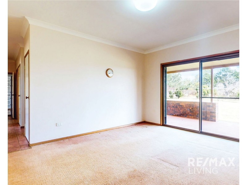 29 Griffin Road, Blackbutt QLD 4306