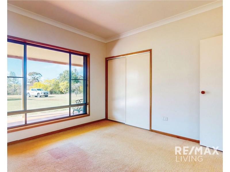 29 Griffin Road, Blackbutt QLD 4306