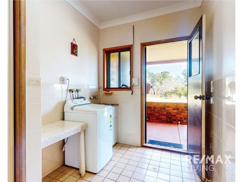 29 Griffin Road, Blackbutt QLD 4306