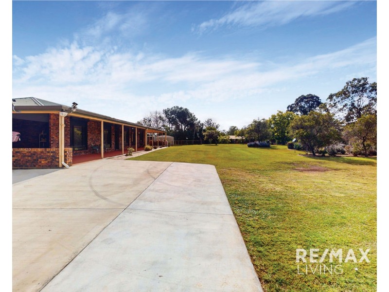 29 Griffin Road, Blackbutt QLD 4306