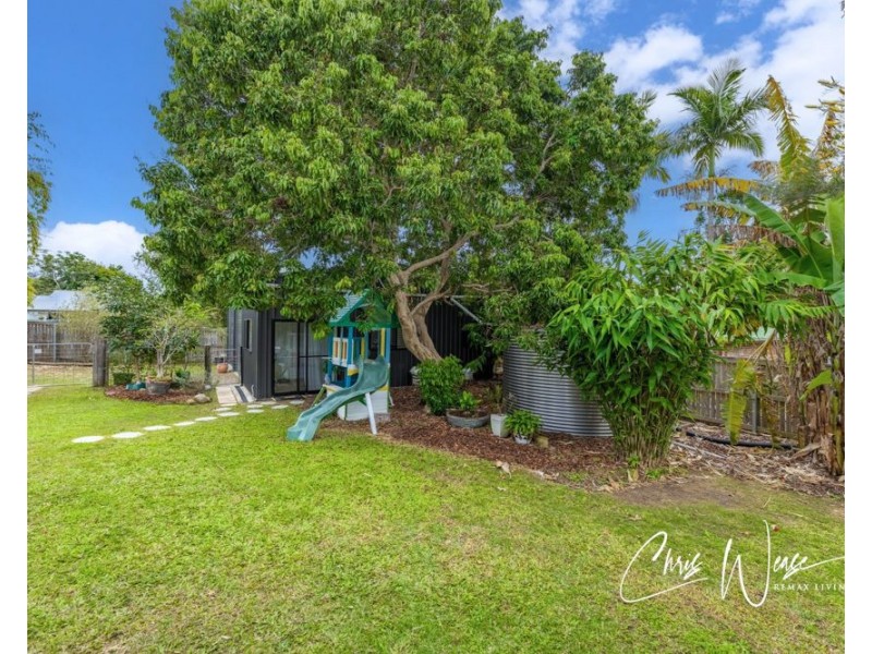33-35 Peterson Road, Woodford QLD 4514