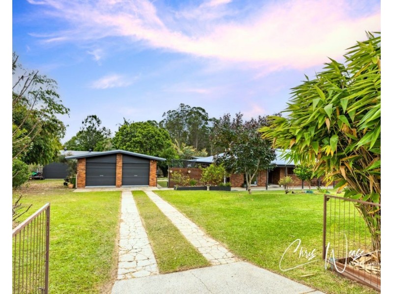 33-35 Peterson Road, Woodford QLD 4514