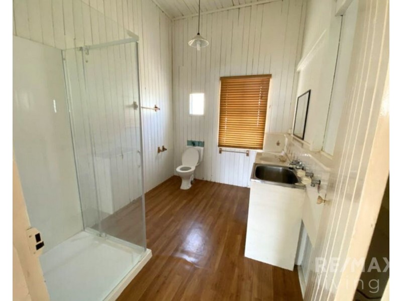 13 Row Street, Kilcoy QLD 4515