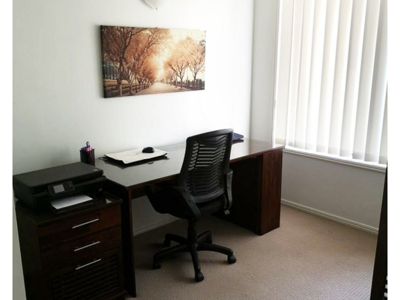 4 Blaxland Place, Narangba QLD 4504