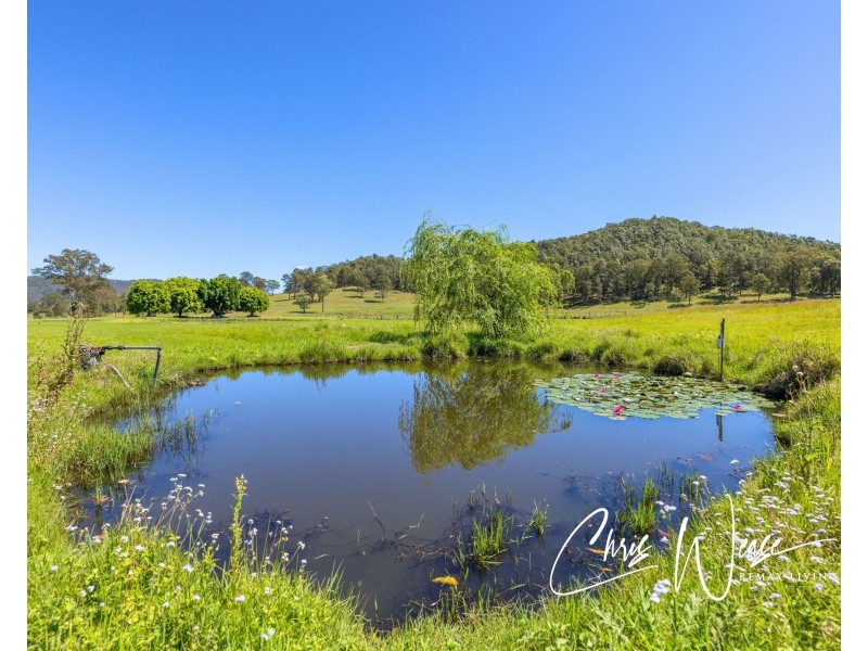 101 Roberts Court, Sandy Creek QLD 4515