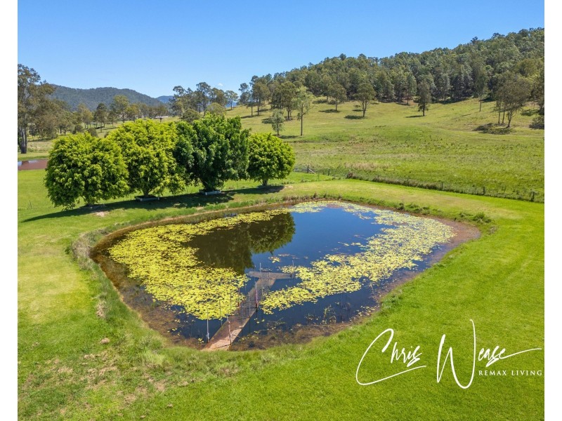 101 Roberts Court, Sandy Creek QLD 4515