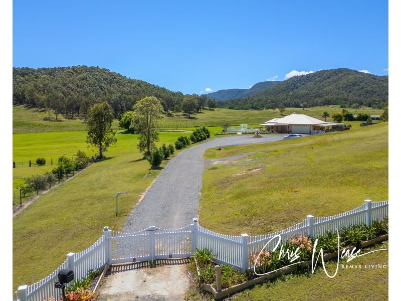 101 Roberts Court, Sandy Creek QLD 4515