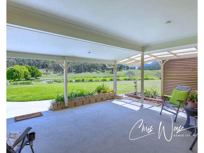 101 Roberts Court, Sandy Creek QLD 4515