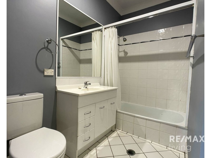 73B Spring Lane, Caboolture QLD 4510