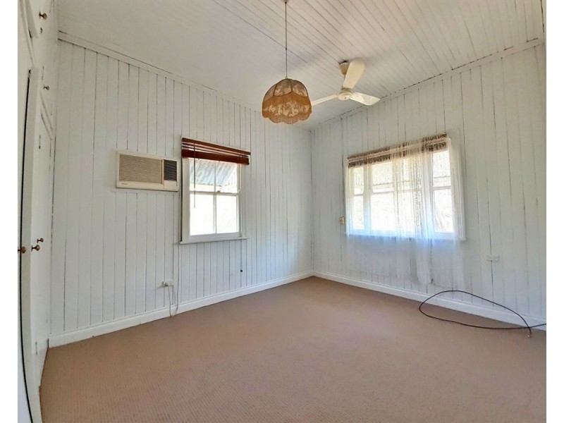 30 George Street, Woodford QLD 4514