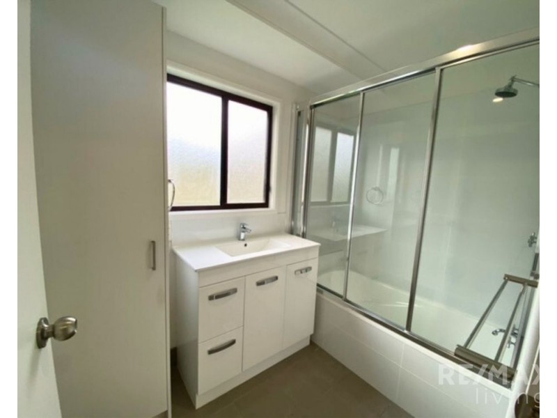 53 George Street, Woodford QLD 4514