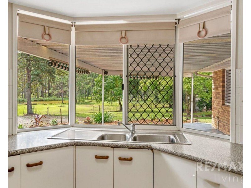 126 Mackney Road, Upper Caboolture QLD 4510