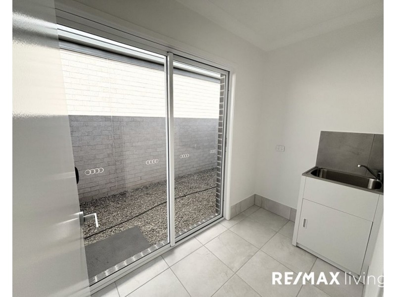 16 Myrtle Street, Burpengary QLD 4505