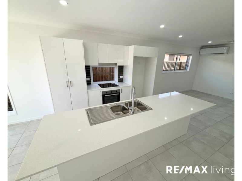 16 Myrtle Street, Burpengary QLD 4505