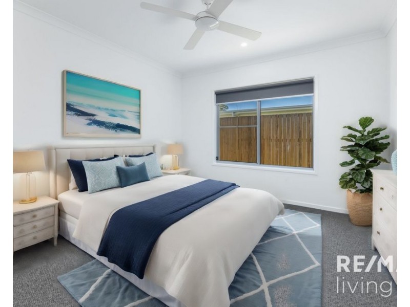 37 Hamilton Road, Woodford QLD 4514