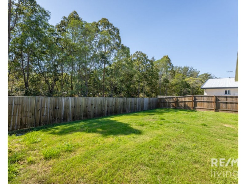 37 Hamilton Road, Woodford QLD 4514