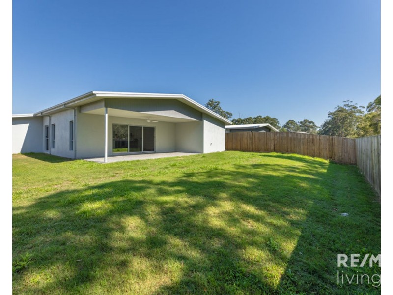 37 Hamilton Road, Woodford QLD 4514