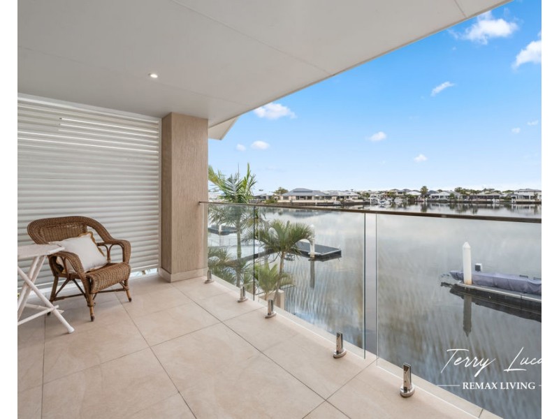 52 Cosmos Avenue, Banksia Beach QLD 4507