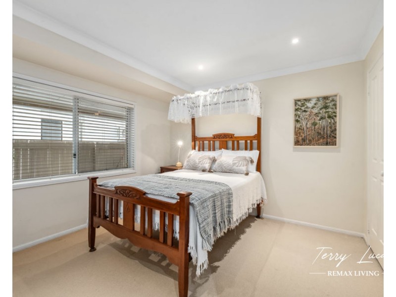 52 Cosmos Avenue, Banksia Beach QLD 4507