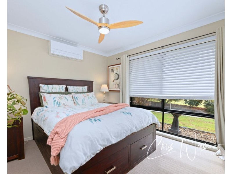 15-17 Anthoulla Avenue, Woodford QLD 4514