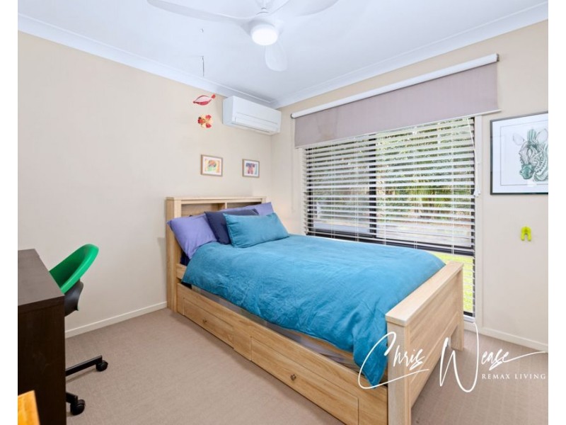 15-17 Anthoulla Avenue, Woodford QLD 4514