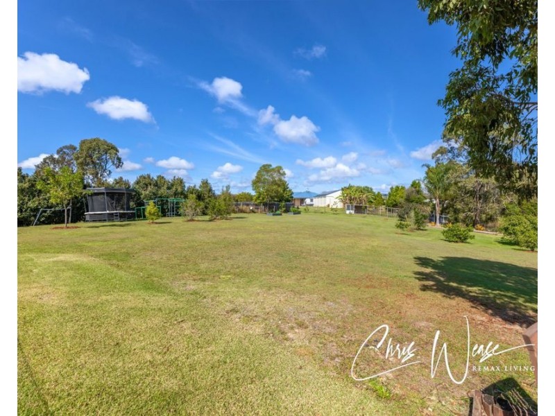 15-17 Anthoulla Avenue, Woodford QLD 4514