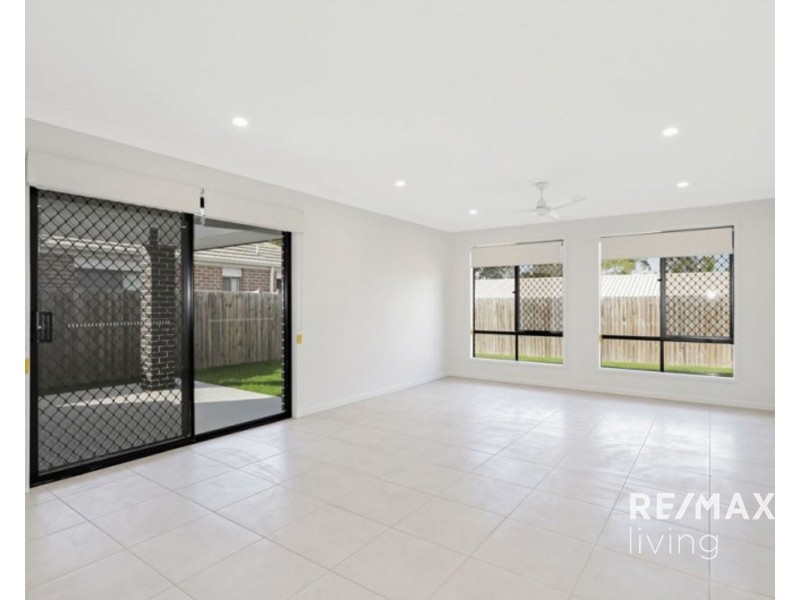 1&2/45 Coutts Drive, Burpengary QLD 4505