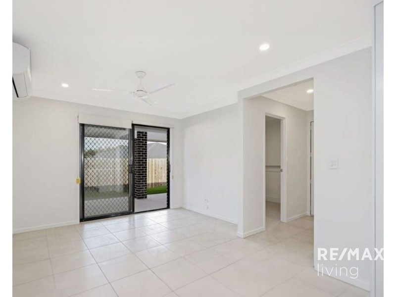 1&2/45 Coutts Drive, Burpengary QLD 4505