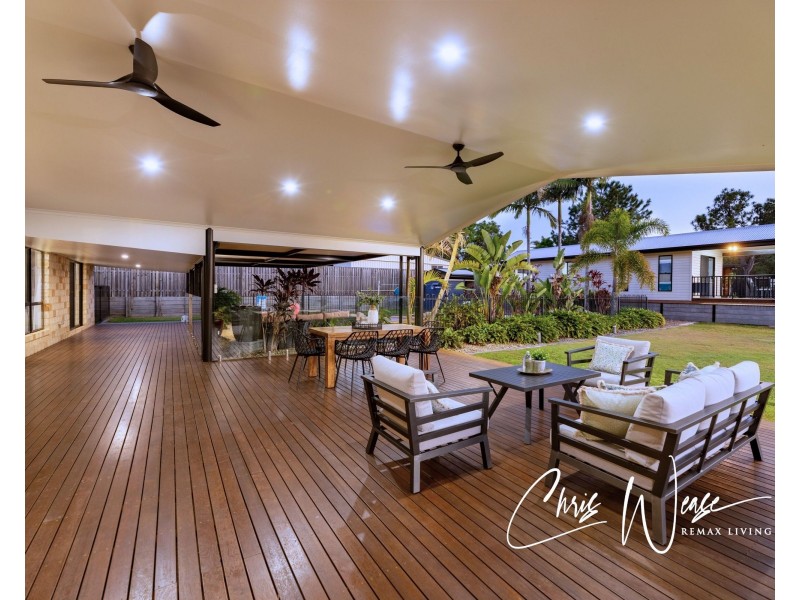 27 The Crest, Elimbah QLD 4516