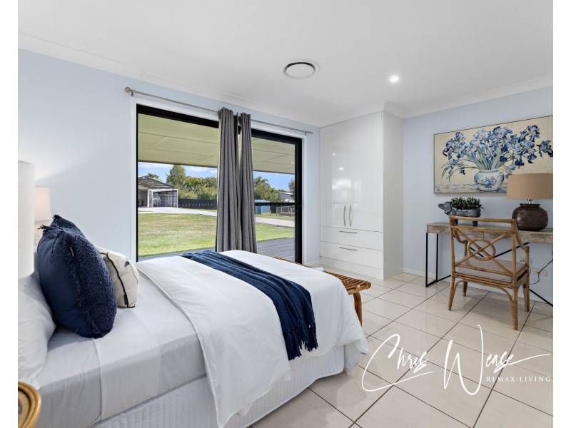 27 The Crest, Elimbah QLD 4516