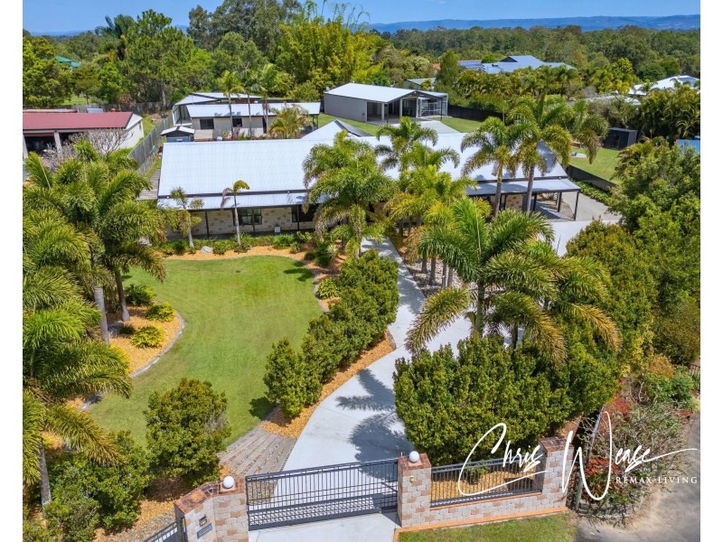 27 The Crest, Elimbah QLD 4516