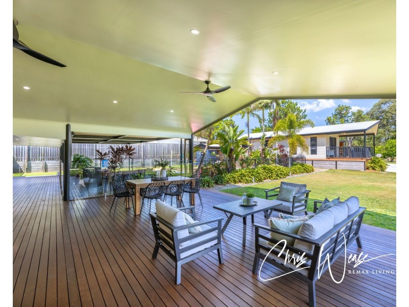 27 The Crest, Elimbah QLD 4516
