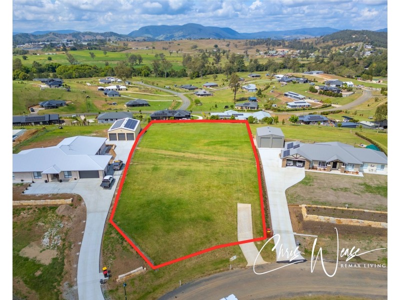 13 Jacana Place, Kilcoy QLD 4515