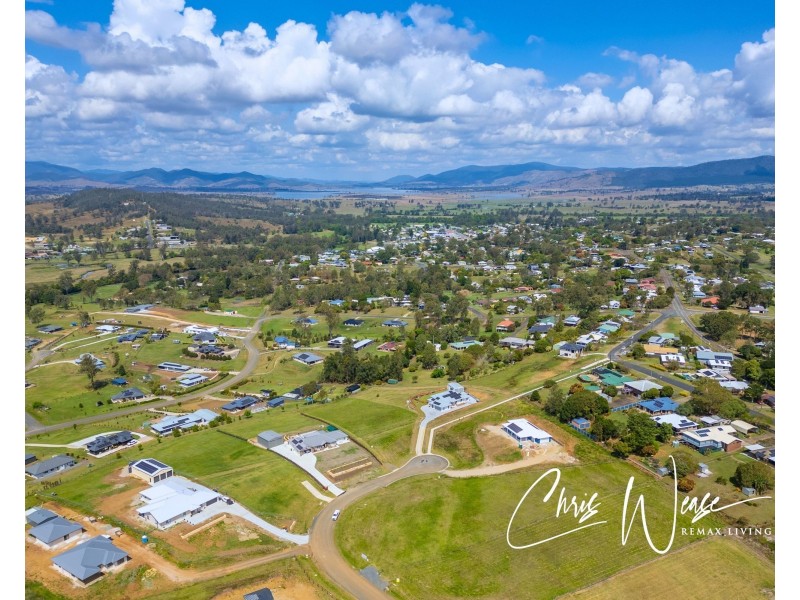 13 Jacana Place, Kilcoy QLD 4515