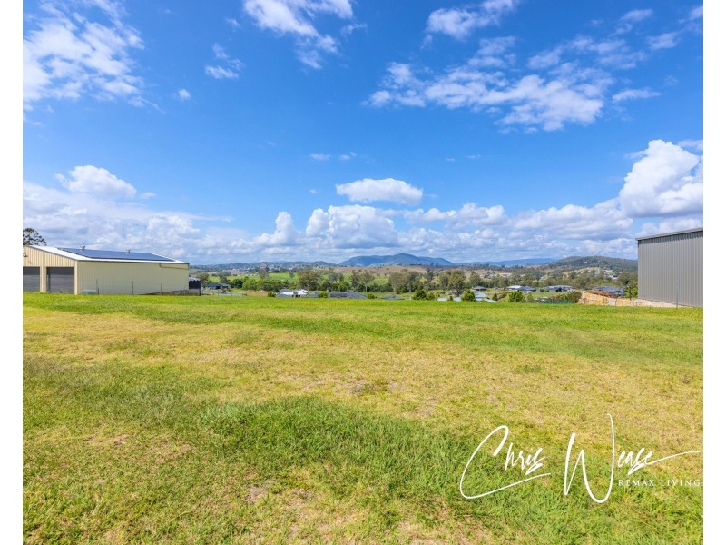 13 Jacana Place, Kilcoy QLD 4515