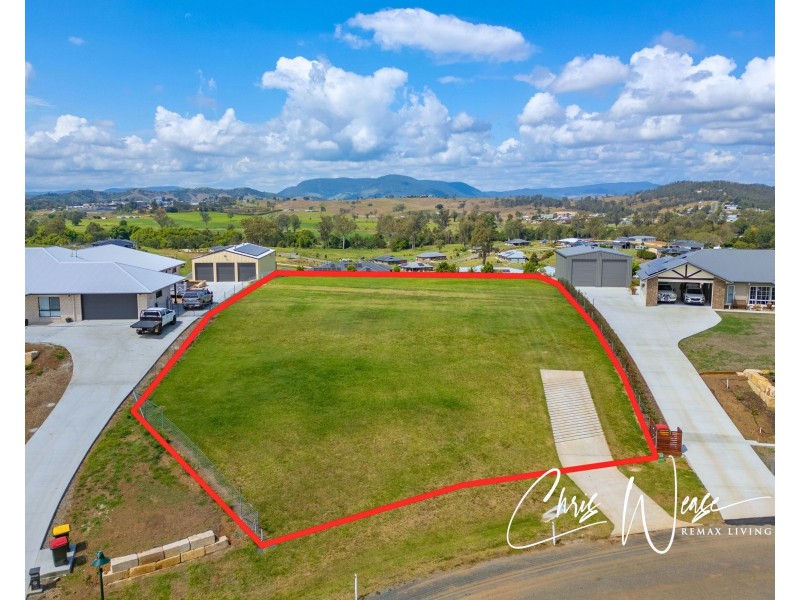 13 Jacana Place, Kilcoy QLD 4515